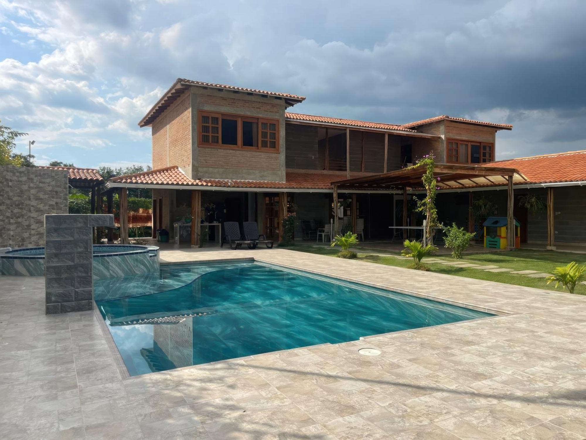 Finca Hotel Casa Lupe En Santa Elena El Cerrito Eksteriør billede